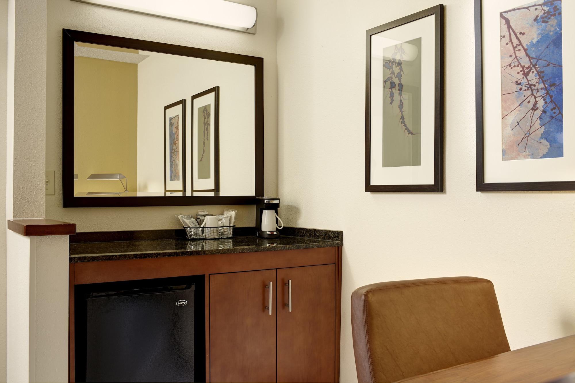 Hyatt Place Kansas City/Overland Park/Convention Center Экстерьер фото
