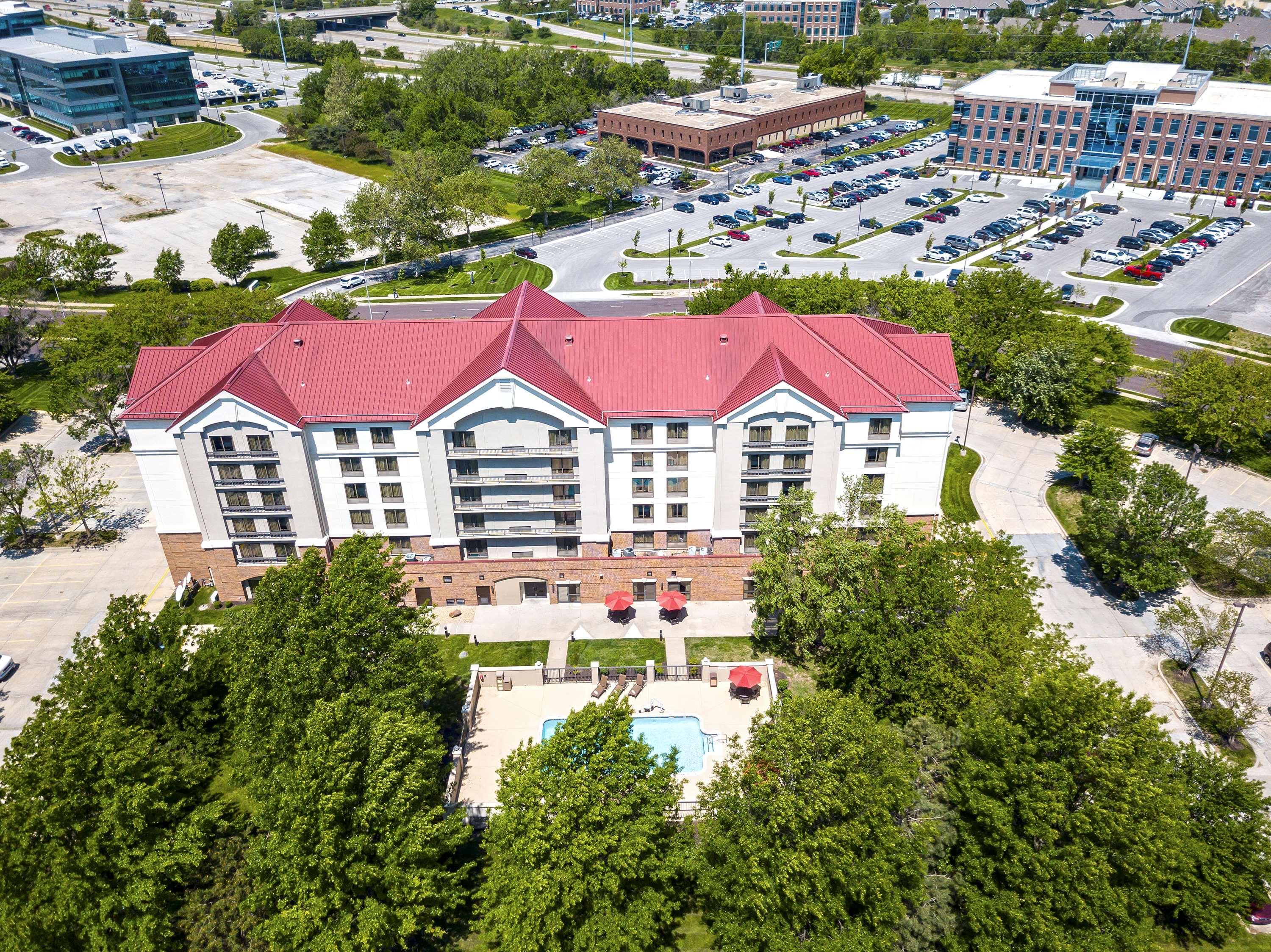 Hyatt Place Kansas City/Overland Park/Convention Center Экстерьер фото